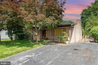 1421 Ford Ave, Harrisburg, PA 17109