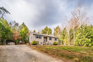 221 Campground Rd, Wilmot, NH 03287