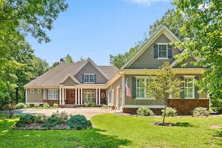 38 Reflection Dr, Dunlap, TN 37327