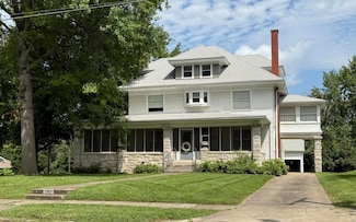 503 E Eastwood St, Marshall, MO 65340