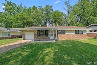 9731 Wendell Dr, Saint Louis, MO 63136