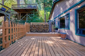 23830 Lakeview Dr, Crestline, CA 92325