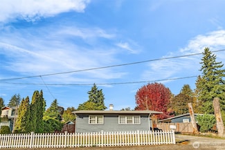 2716 NE 5th Place, Renton, WA 98056