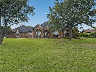 10353 W Dublin Dr, Forney, TX 75126