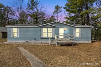 2606 W Wilmas Way, Baldwin, MI 49304