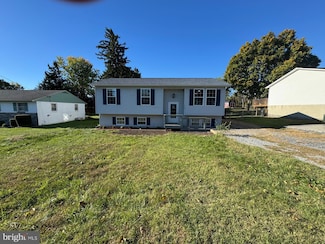 419 Summit Ave, Winchester, VA 22601