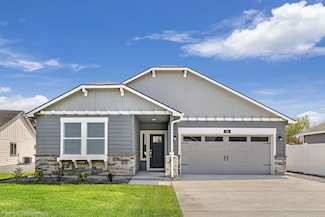 3688 Luchu St Unit 93, Medford, OR 97504