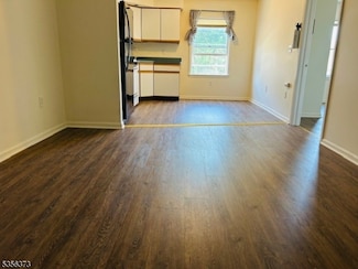 84 Main St Unit A, Franklin, NJ 07416