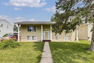 2357 17th Ave E, Saint Paul, MN 55109