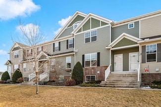 7746 Madelyn Creek Dr, Victoria, MN 55386