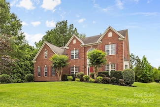 3213 Strawberry Rd, Matthews, NC 28104