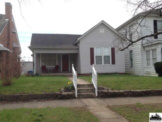 2447 Collis Ave, Huntington, WV 25703