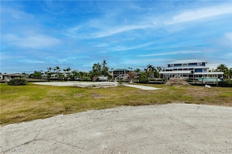 2680 Patterson Ct Unit 10, Saint James City, FL 33956