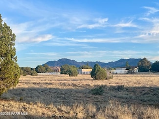 13686 N Warpaint Place, Prescott, AZ 86305