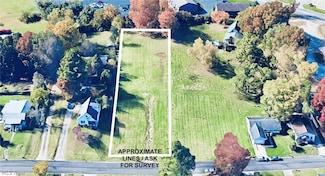 4309 Cypress St, Parkersburg, WV 26104
