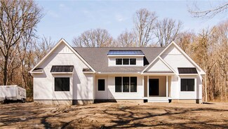 37 Sakonnet Trail, Little Compton, RI 02837