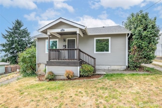3111 13th St, Bremerton, WA 98312