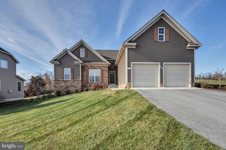 711 Masters Dr, Cross Junction, VA 22625