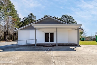 1233 Haw Branch Rd, Beulaville, NC 28518