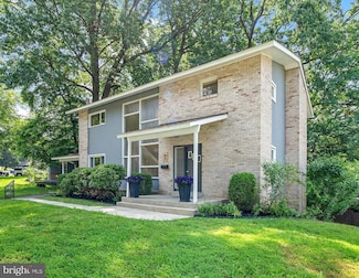 1 Schindler Ct, Silver Spring, MD 20903