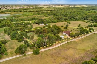 6825 Chiesa Rd, Rowlett, TX 75089