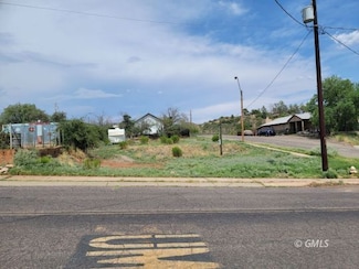 1021 High, Globe, AZ 85501