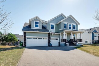 12683 Jamestown St NE, Minneapolis, MN 55449