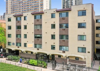6001 N Kenmore Ave Unit 308, Chicago, IL 60660