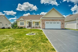 27 Willow Wind Trail, Rochester, NY 14624
