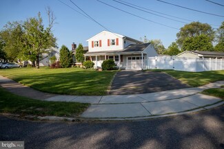 38 Yorktown Rd, Bordentown, NJ 08505
