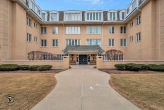 75 6th Ave Unit 202, La Grange, IL 60525
