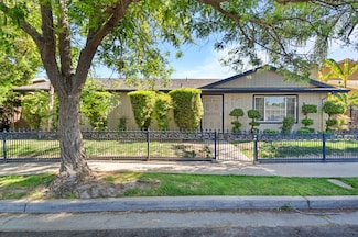 4311 N Emerson Ave, Fresno, CA 93705