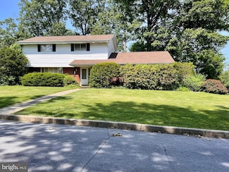 27 Annabeth Rd, Oley, PA 19547