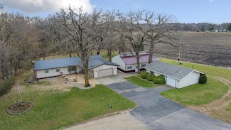 33599 322nd St, Le Sueur, MN 56058