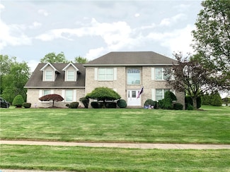 112 Pheasant Ridge Dr, Butler, PA 16001