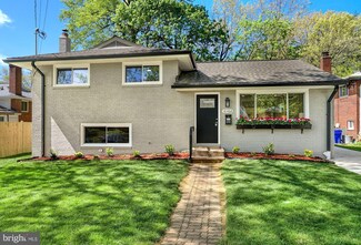 10402 Leslie Ct, Silver Spring, MD 20902