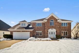 4124 Kingshill Cir, Naperville, IL 60564