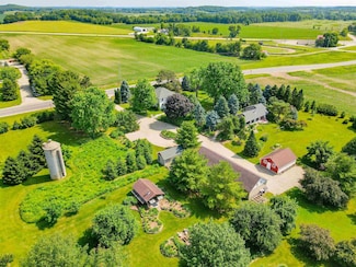 W7031 County Road C, Fort Atkinson, WI 53538