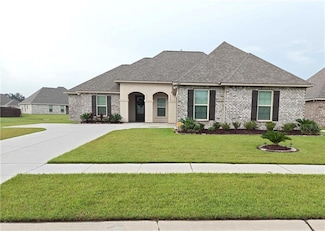 6464 Soaring Dr, Gonzales, LA 70737