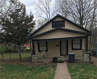 8310 Flora Ave, Kansas City, MO 64131