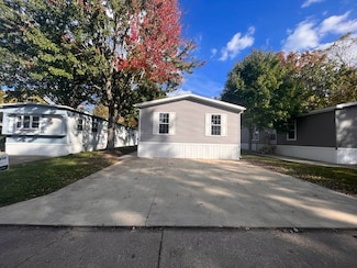 7055 Quarry Rd Unit 286, Amherst, OH 44001