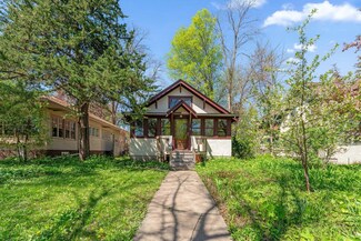 2404 35th Ave S, Minneapolis, MN 55406