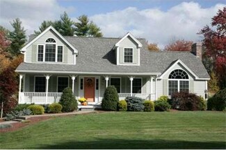 23 Lilac Ln, Sandown, NH 03873