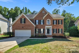 1202 Coachman Dr, Waxhaw, NC 28173