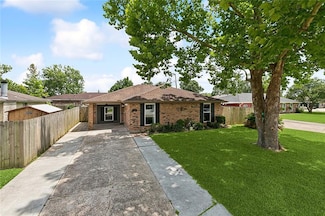 266 Dianne Dr, Saint Rose, LA 70087
