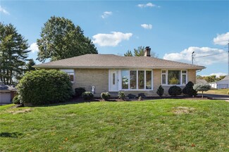 806 Boyce Rd, Bridgeville, PA 15017