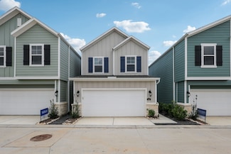 2155 Beachcomber Dr, Kemah, TX 77565