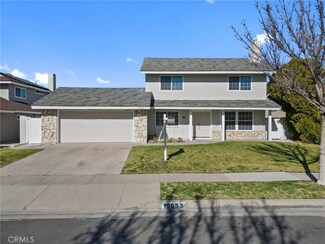 19653 Newhouse St, Canyon Country, CA 91351