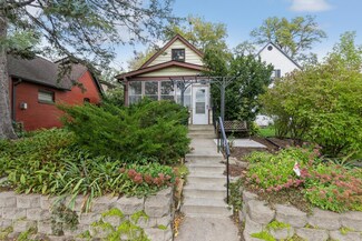 727 Butternut Ave, Saint Paul, MN 55102