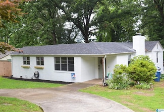1028 Homarda Dr, Anniston, AL 36207